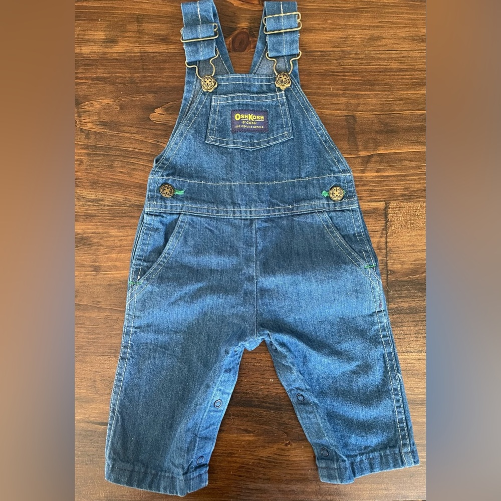 Vintage NWT 9 Months OshKosh B’Gosh Bib Overall